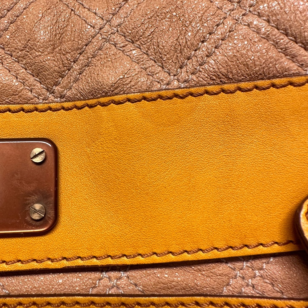 Marc Jacobs tan and gold quilted leather clutch - Picture 9 of 14